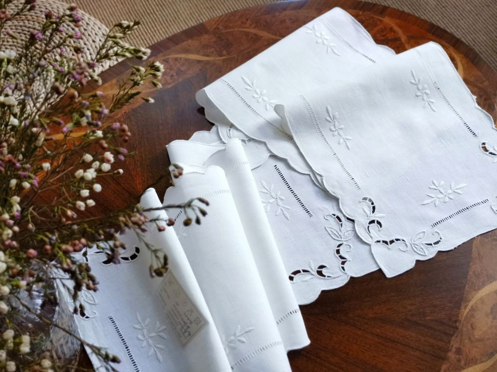 El Yapımı Nakışlı Kenar Dikişl - Linen Table Runner incelemesi ve fiyatı